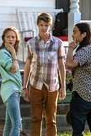 Under the Dome Season 1 Episode 7 - Poster