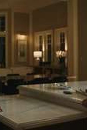 The Beast in Me Season 1 Episode 2 - Poster